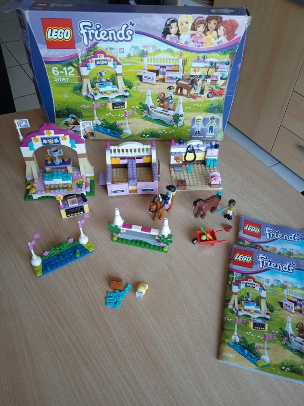 Gran lote de Lego Friends, completo y desmontado – photo 4